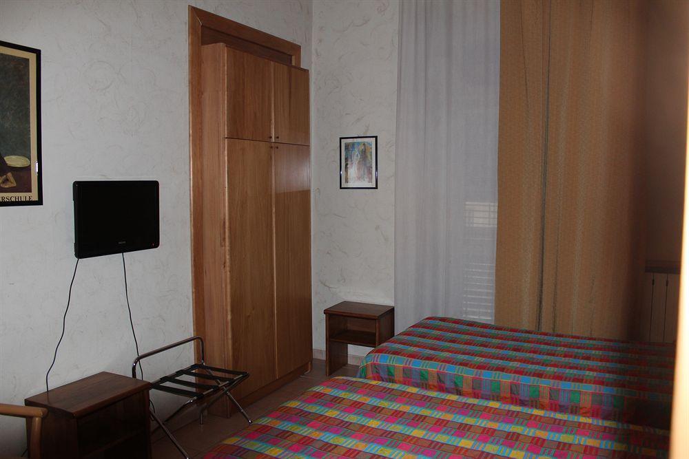 Hotel Montevecchio Турин Экстерьер фото