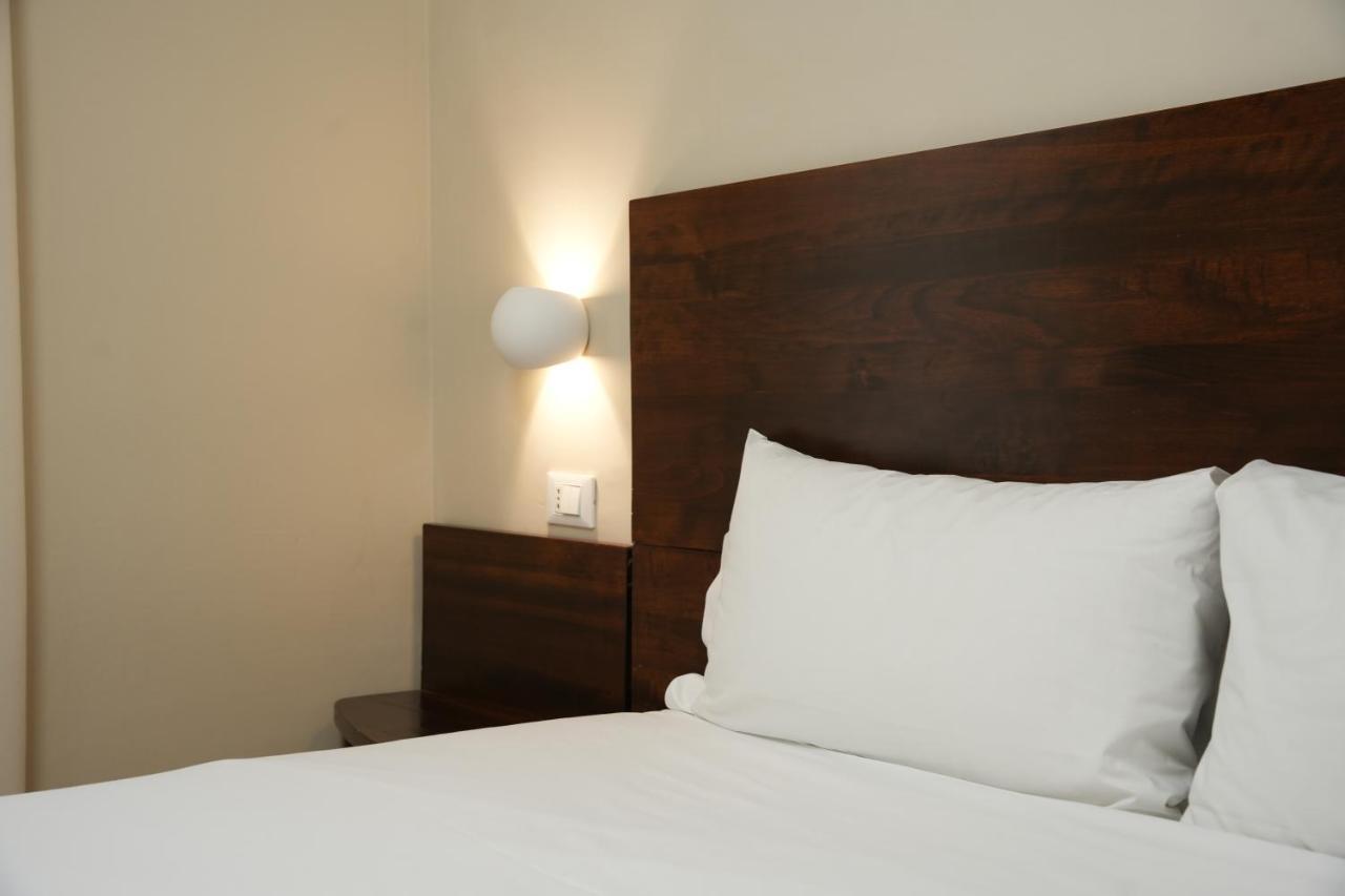 Hotel Montevecchio Турин Экстерьер фото