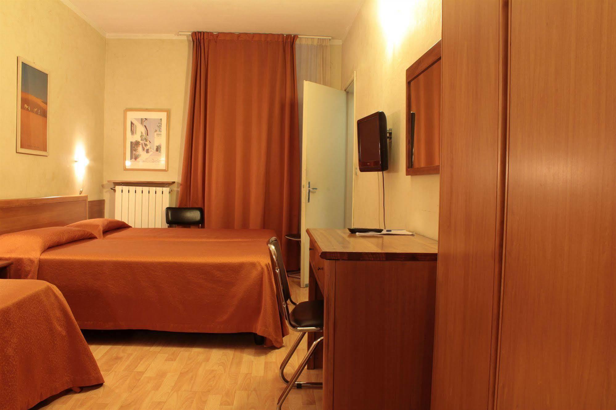 Hotel Montevecchio Турин Экстерьер фото